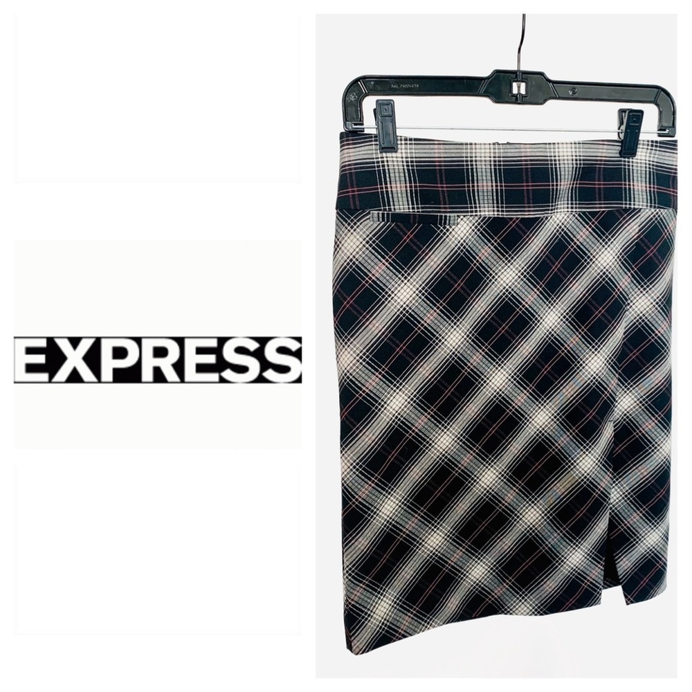 💚💚 Express plaid pencil skirt